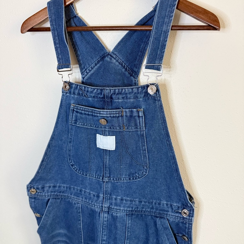 Women’s Blue Denim Overalls Medium Relaxed Fit Cuffed - Picture 4 of 9